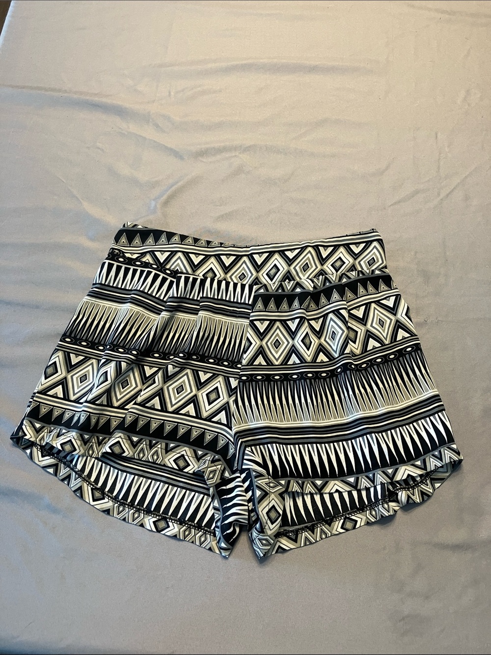 Body Central Black and White Geometric Shorts